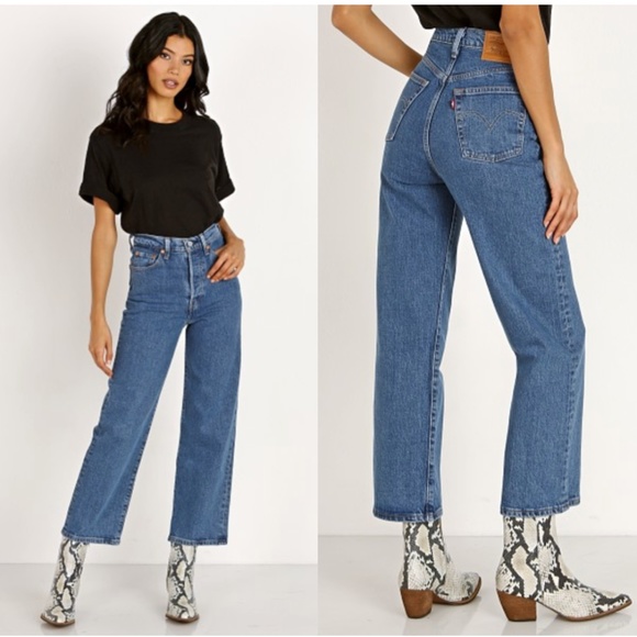 Levi's Denim - Levi's Ribcage Straight Ankle High Rise Jeans NWT